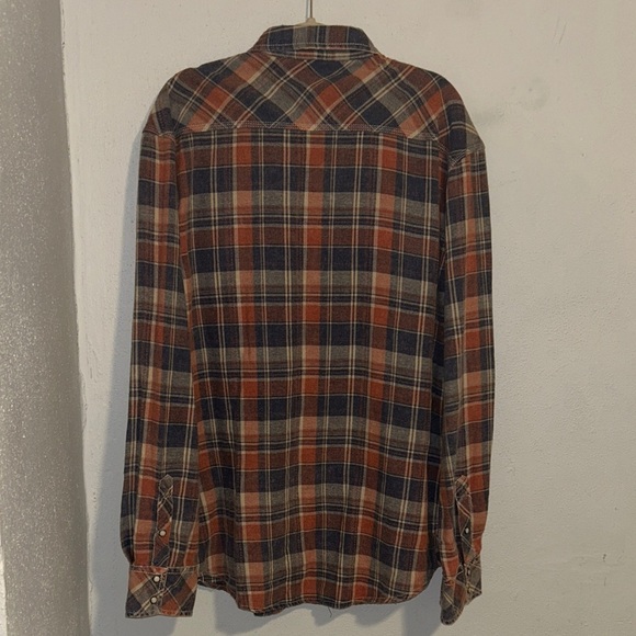 BKE Men's Plaid Button-Down Shirt - Red and Blue - Picture 3 of 3